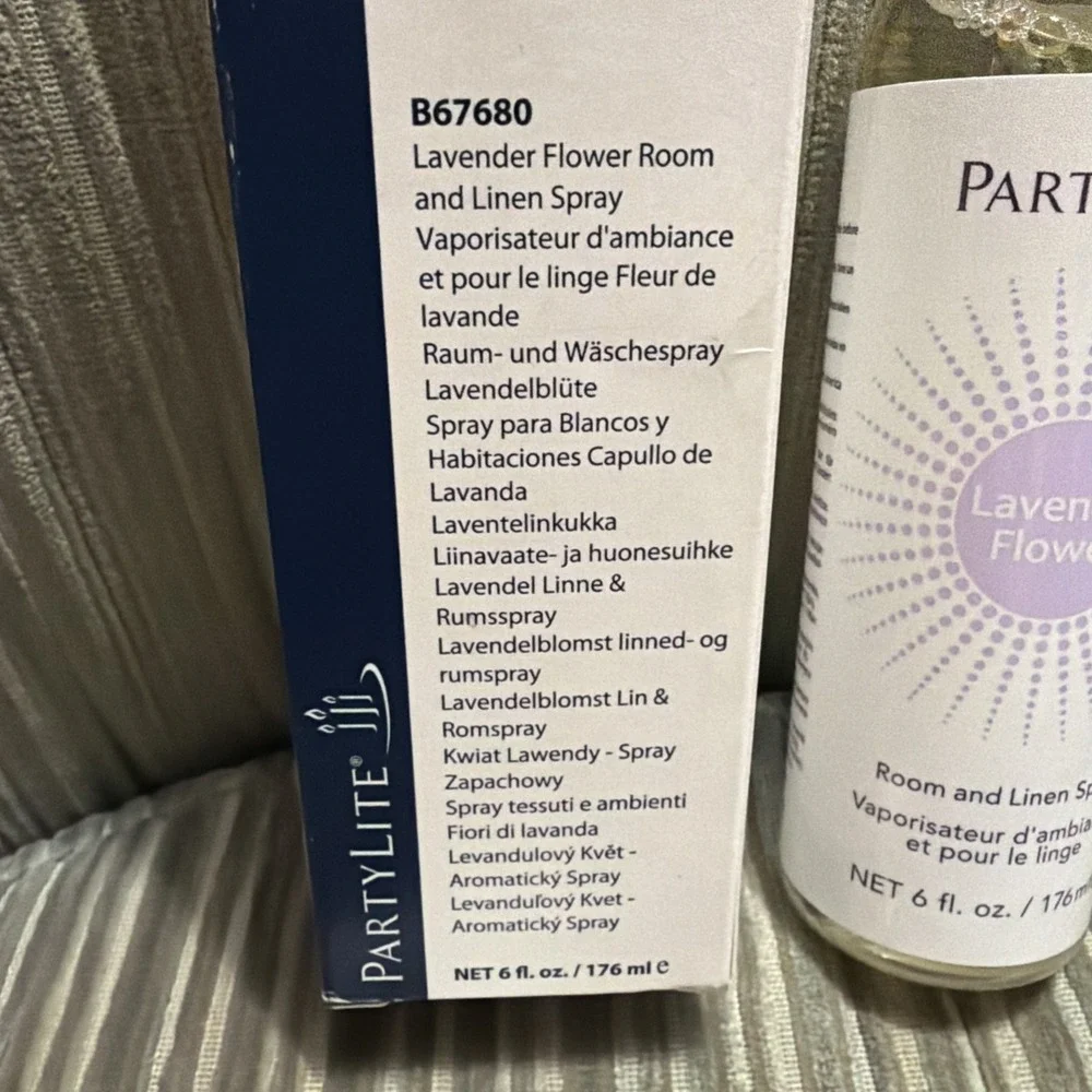 Partylite Linen & Room Spray New Box Lavender Flower P3J/B67680 - Picture 4 of 7